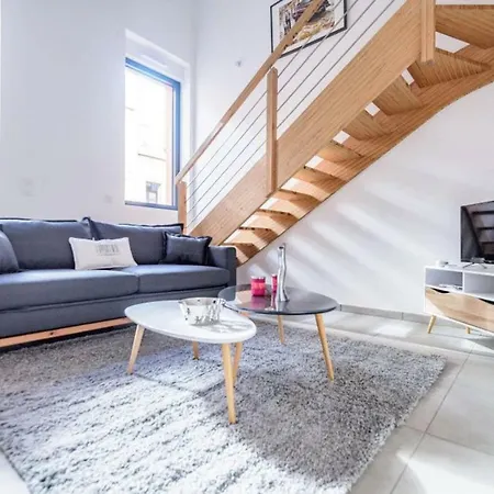 002 - Duplex Moderne - Jeanne D Arc, Apartment