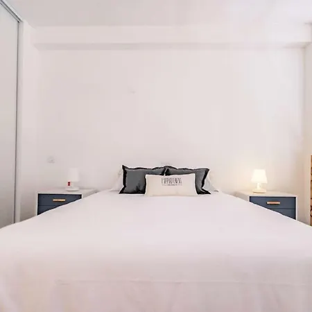 Apartment 002 - Duplex Moderne - Jeanne D Arc, *